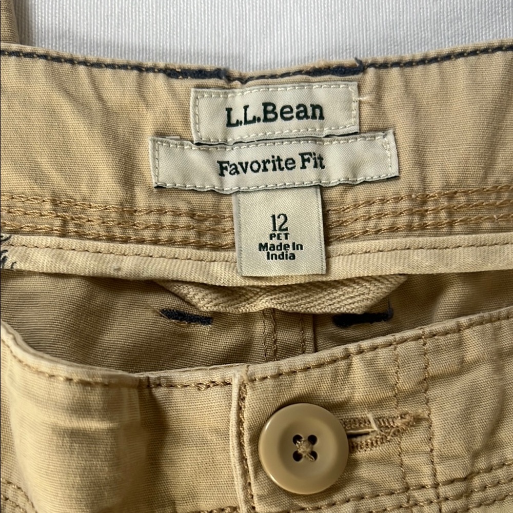 L.L. Bean Petite Tan Cotton Twill Lightweight Pants - Picture 3 of 10